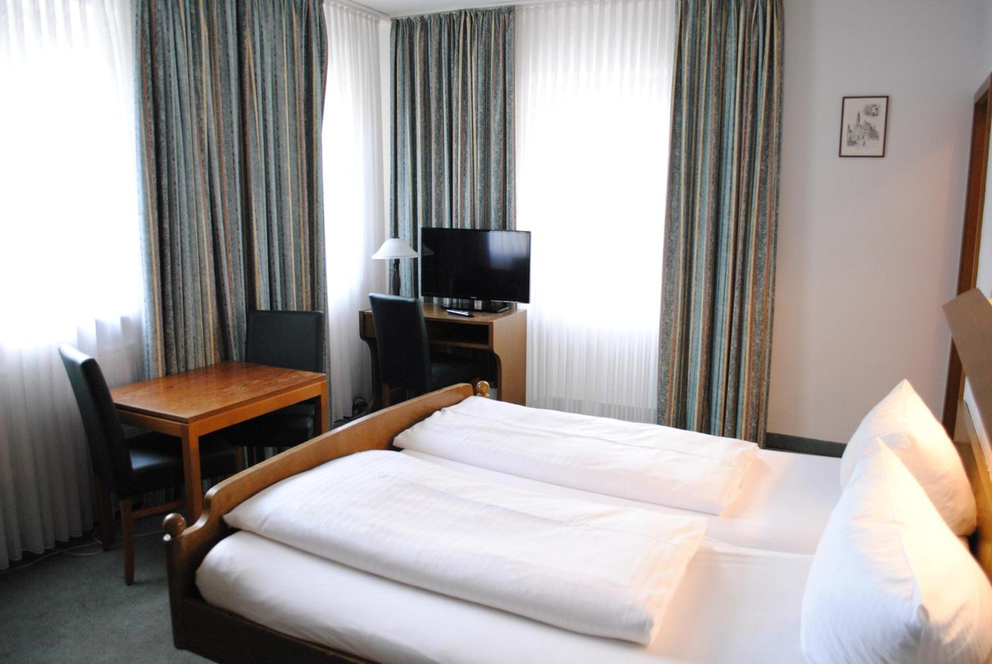 Hocher Hotel